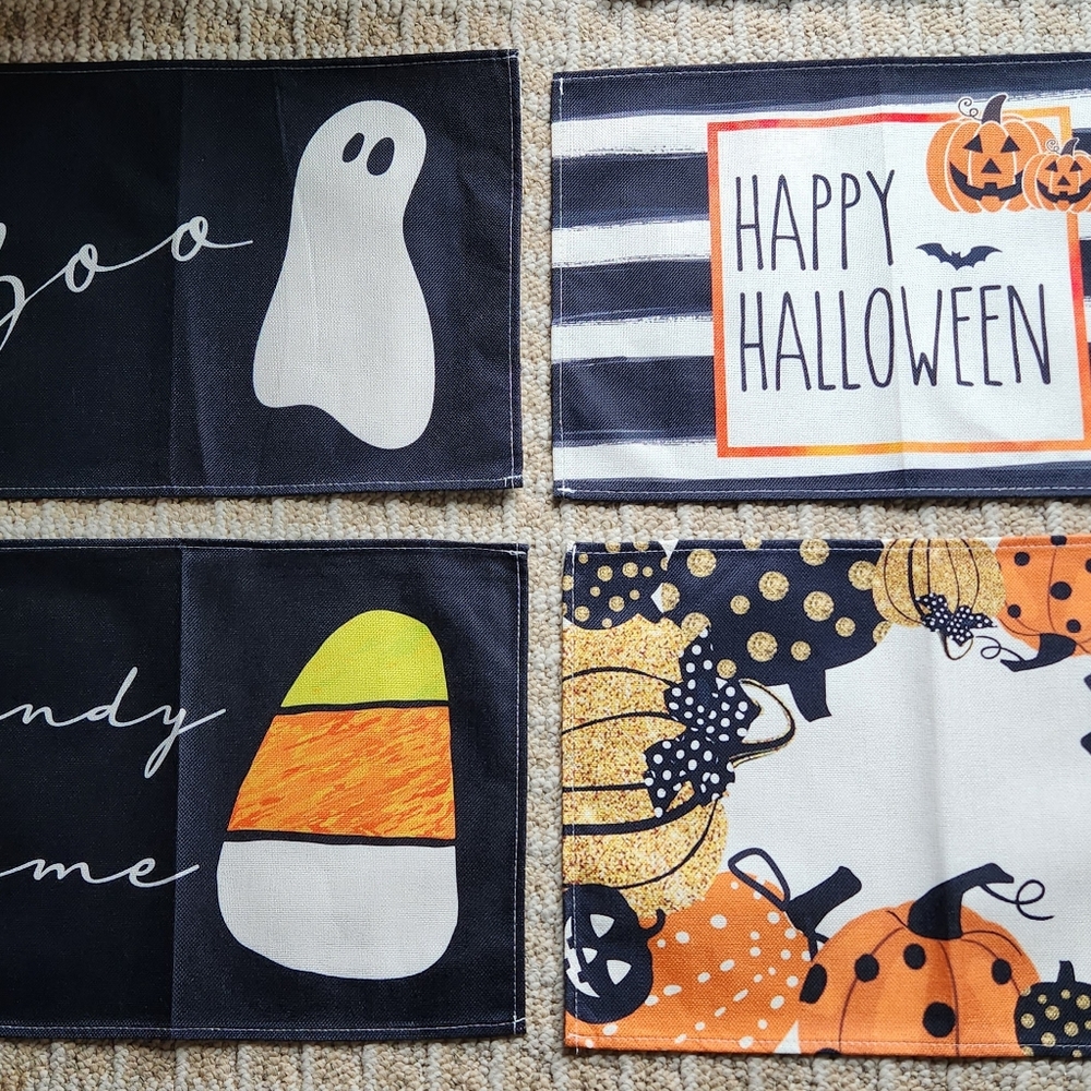 Set of 6 Halloween placemats